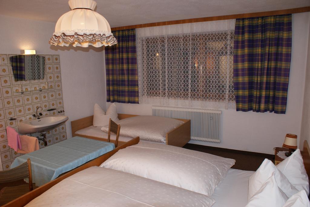 Ferienhaus Waldesruh Sautens Szoba fotó